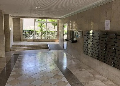 ご依頼頂き有難うございます。 今回、ロアールマンション空港南の空き家管理のご依頼をして頂きました。 祖母の介護でご実家に戻るとの事で、一定期間お預かりさせて頂きます。